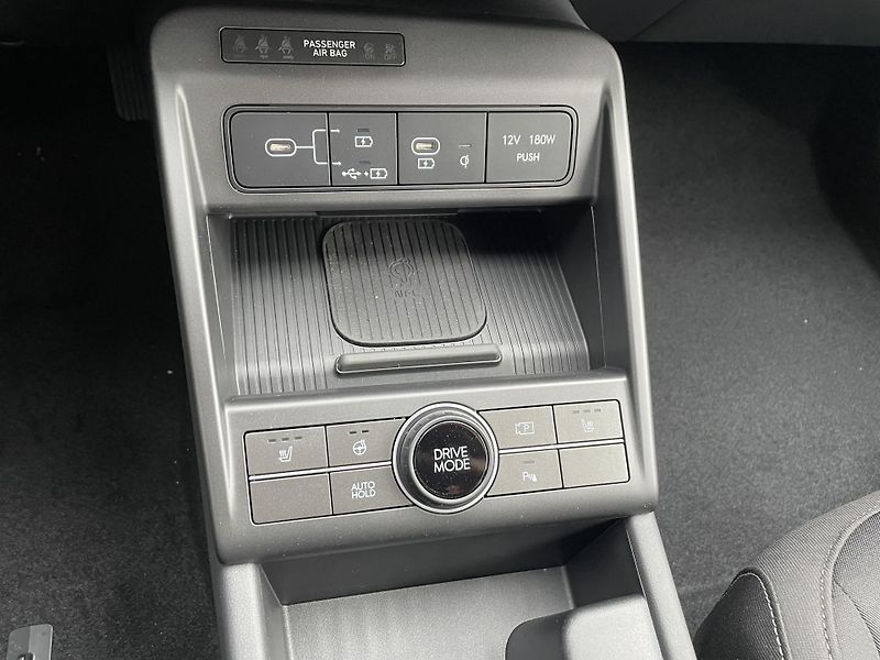 Hyundai Kona POWER 64,8 kWh CZECH EDITION - fotka 22 z 34