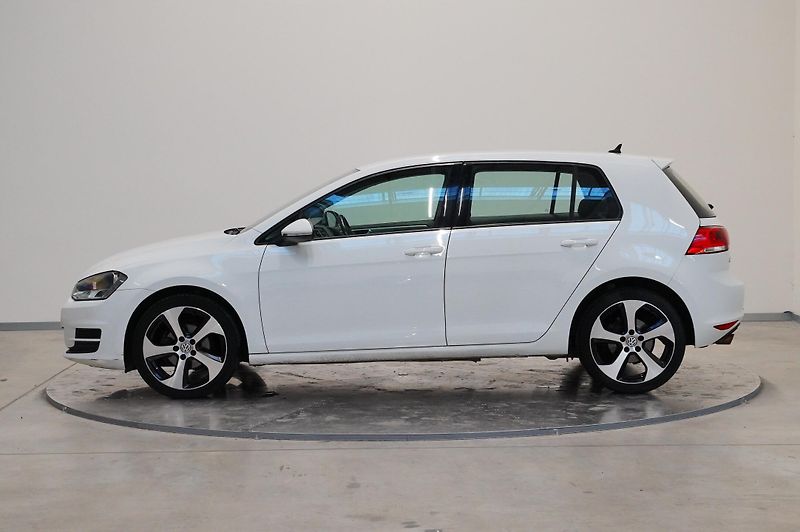 Volkswagen Golf - fotka 3 z 24