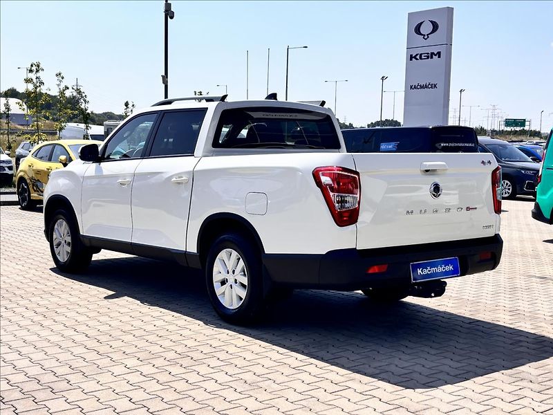 KGM Musso Grand 2,2 e-XDI Style 4WD 148kW - fotka 3 z 28