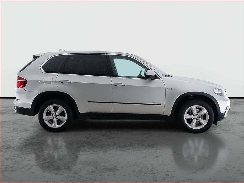 BMW X5 (2013) xDrive30d, 4X4, Automat - fotka 6 z 22