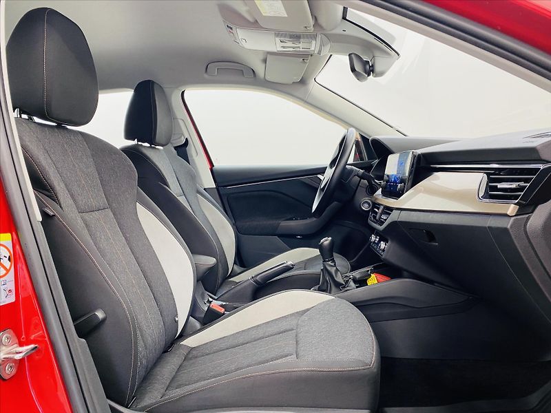 Škoda Kamiq 1,0 TSI 81kW Style - fotka 7 z 23