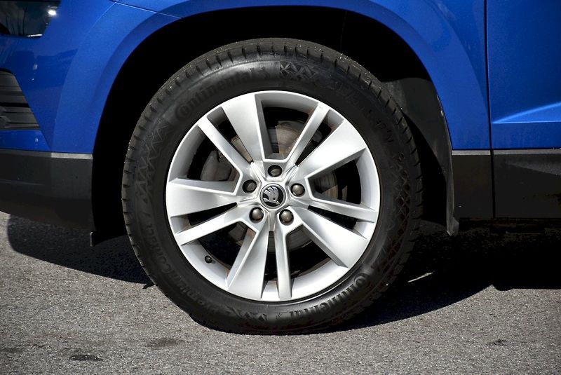 Škoda Karoq (2020) 125 let 1.5 TSI 110kW - fotka 33 z 33