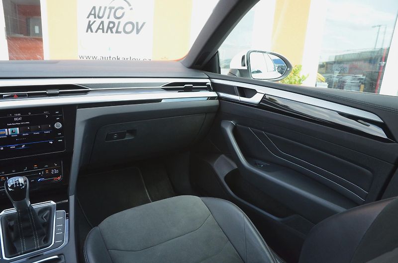 Volkswagen Arteon (2022) 1.5 TSi 110kW R-LINE / ČR  - fotka 23 z 42