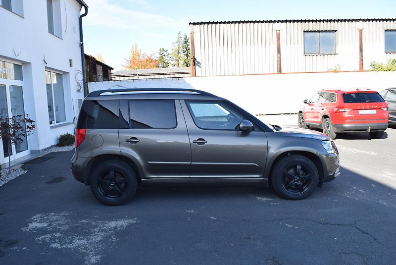 Škoda Yeti (2016) 1.4TSI 92kw AMBITION SMARTLINK - fotka 6 z 49