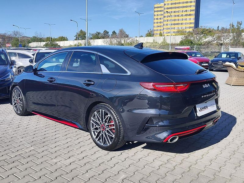 Kia Pro_Ceed 1.6 T-GDI/150kW GT DCT - fotka 7 z 38