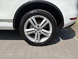 Volkswagen Touareg 3,0 TDi 180 Kw Highline tažné - náhled 38