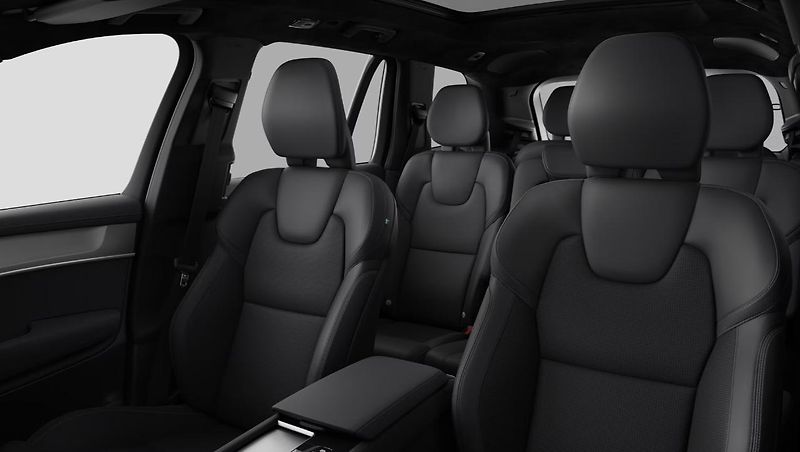 Volvo XC90 (2026) BLACK EDITION B5 AWD ULTRA - fotka 8 z 14