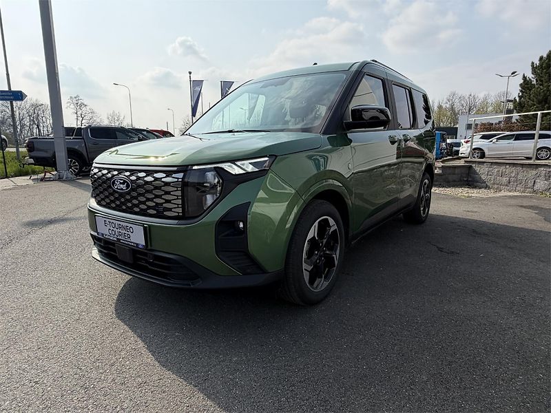 Ford Tourneo Courier (2026) Titanium, Tourneo, 43 kWh Elek - fotka 7 z 20