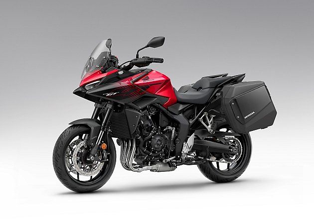 Dokonalý komfort na dlouhých cestách slibuje Honda CB 1000 GT., zdroj: se svolením Honda