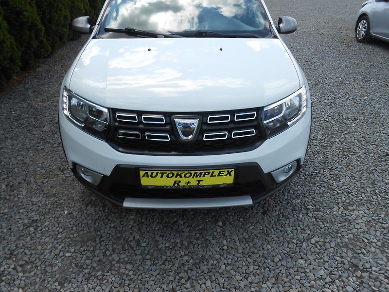 Dacia Sandero STEPWAY,NAVI,KAMERA,LED! - fotka 41 z 44
