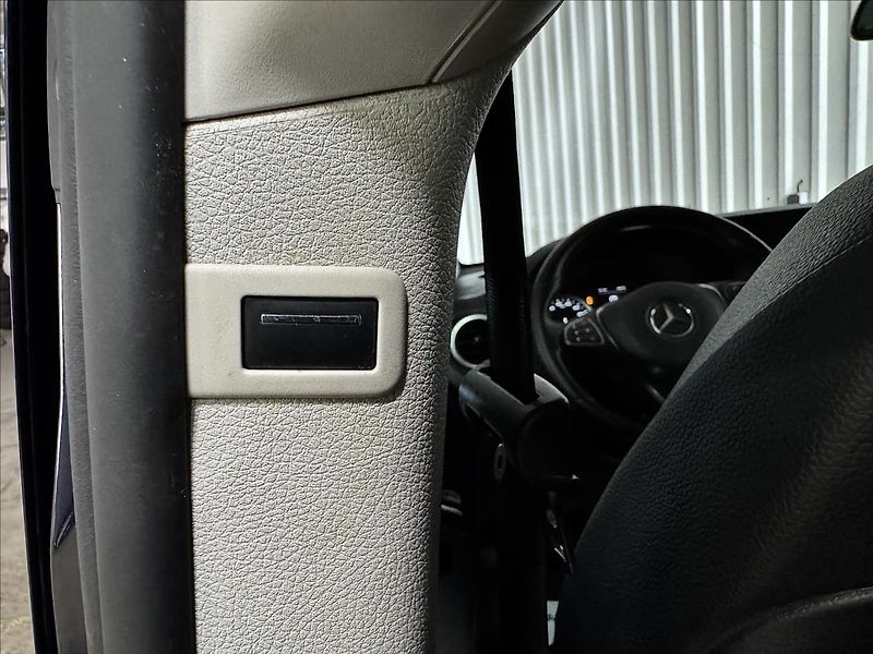 Mercedes-Benz Vito 119CDI 4MATIC MIXTO XL - fotka 27 z 37