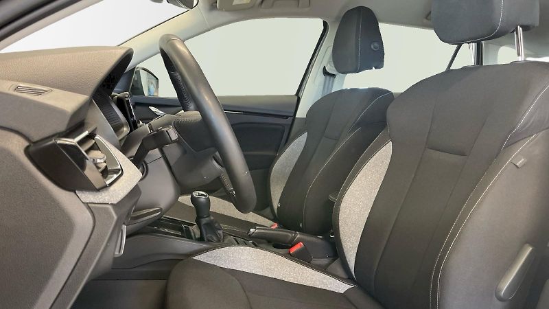 Škoda Scala (2025) Selection 1.0TSI 85kW - fotka 12 z 27