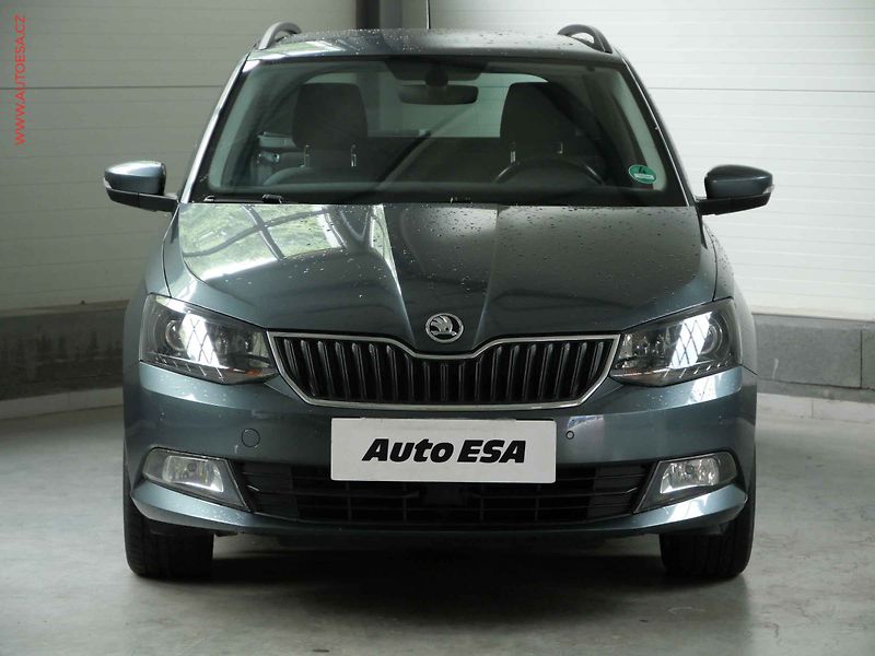 Škoda Fabia (2018) 1.0TSi, 2.maj,ČR, Style - fotka 2 z 22