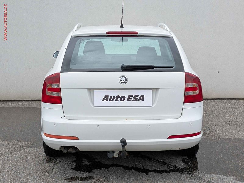 Škoda Octavia (2007) 1.9 TDi 4x4, ČR, AC, TZ - fotka 5 z 13