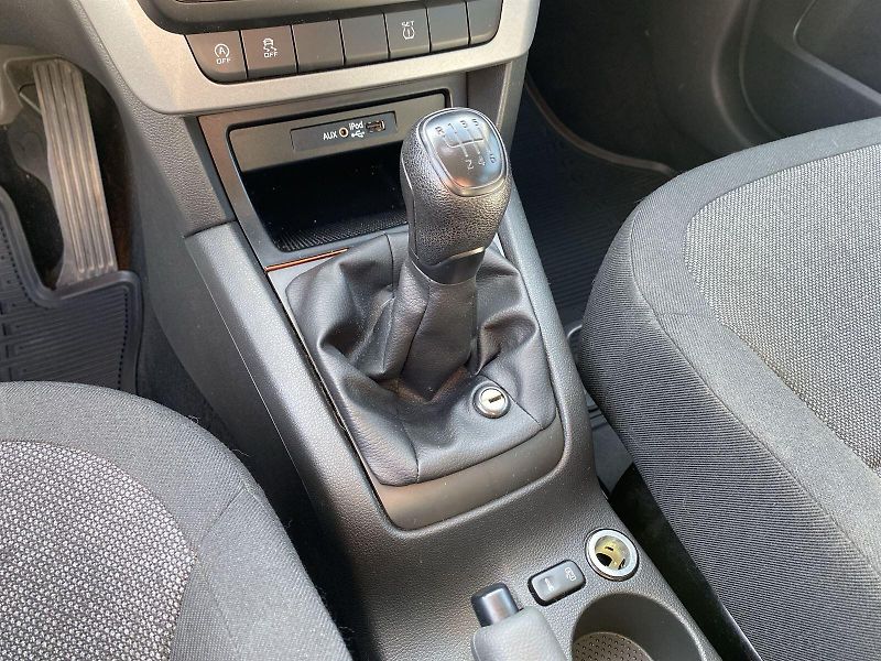 Škoda Yeti (2016) 1.2 TSI Active - fotka 17 z 23