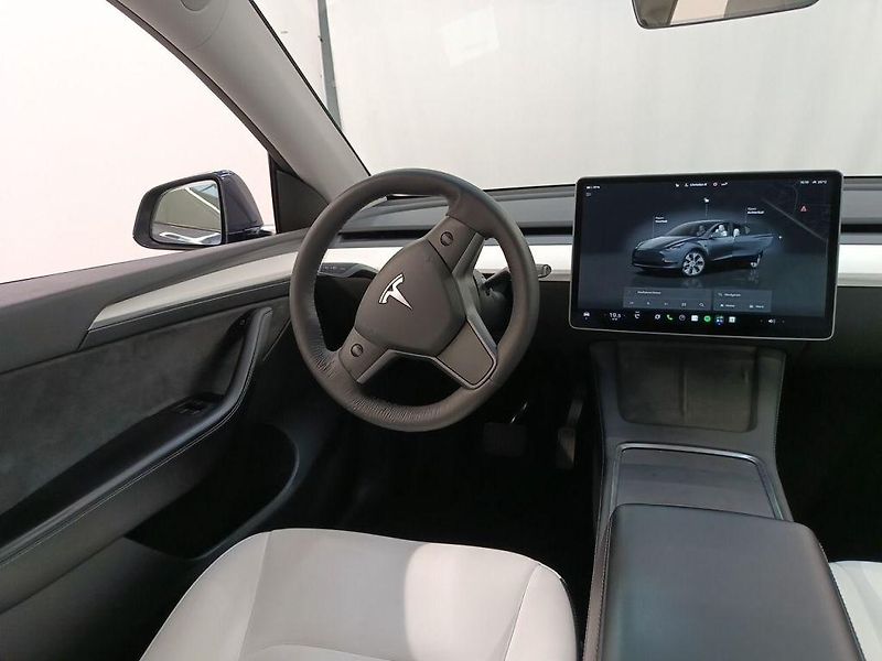 Tesla Model Y (2022) AWD Long Range    PŘIPRAVUJEME - fotka 8 z 9