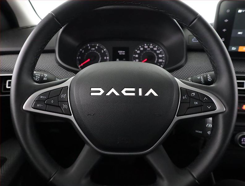 Dacia Sandero (2024) 1.0 TCe, Automat, ČR,1.maj - fotka 8 z 16