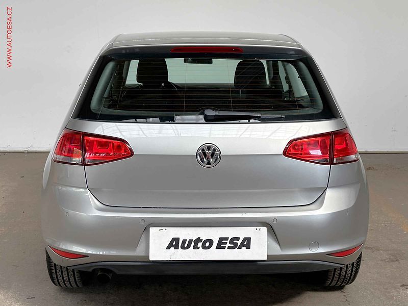 Volkswagen Golf (2013) 1.2 TSi, 2.maj, DSG, autoAC - fotka 5 z 15