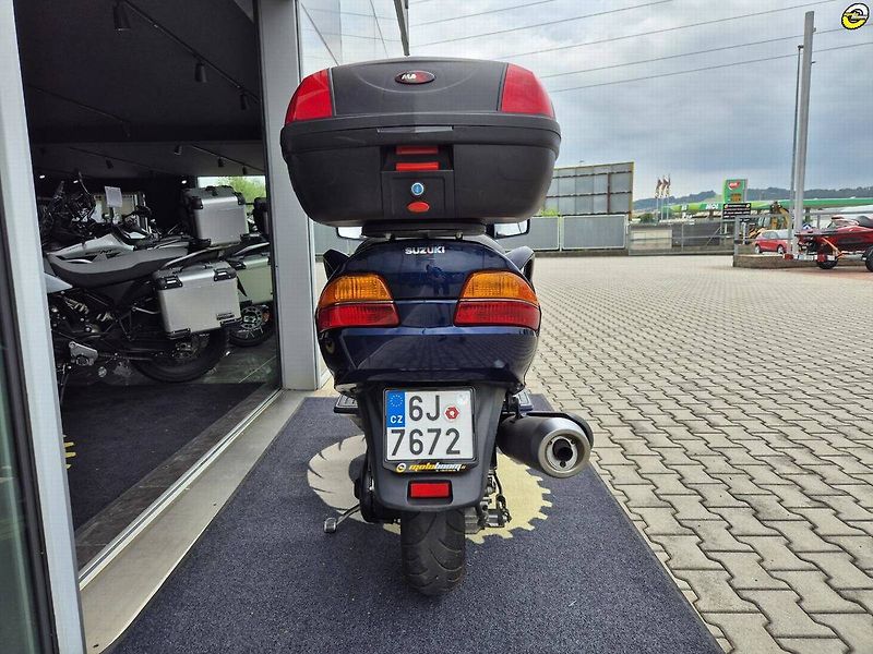Suzuki Burgman 650 (2002) - fotka 5 z 22