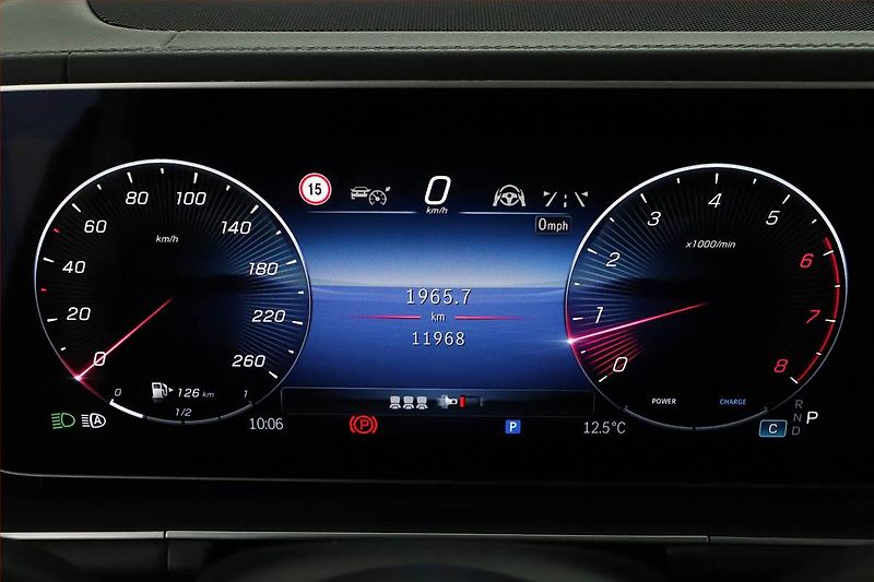 Mercedes-Benz GLE (2025) 450, AMG, Navigace - fotka 8 z 21