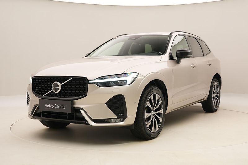 Volvo XC60 B4 AWD PLUS DARK AUT CZ 1.maj - fotografie inzerátu