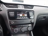 Škoda Octavia (2017) 1.6 TDI - náhled 12