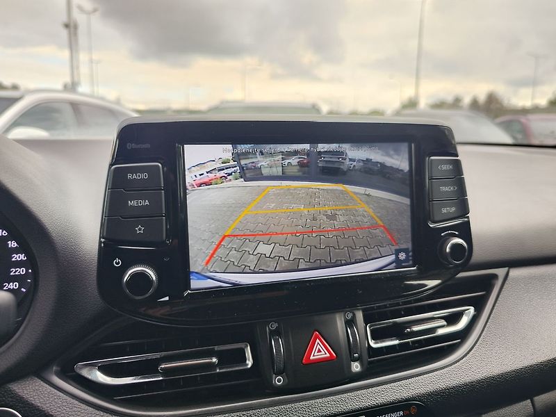 Hyundai i30 1.5 117kW Komfort - fotka 18 z 31