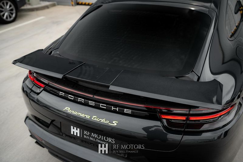Porsche Panamera (2020) Turbo S E-Hybrid - fotka 12 z 55