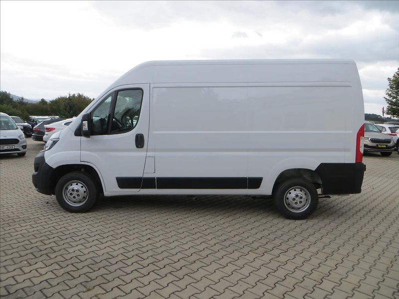 Peugeot Boxer 2,2 BHDI 3300 L2H2 Act. ČR - fotka 4 z 19