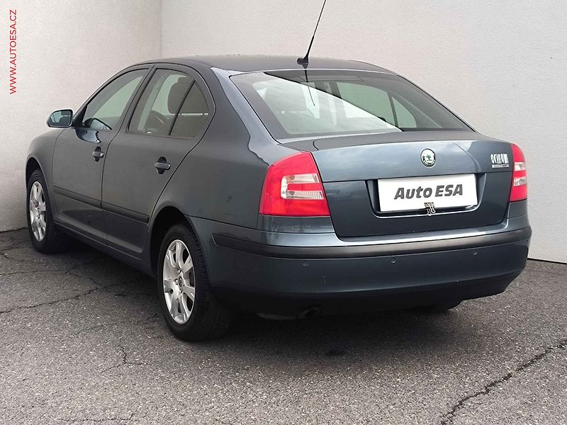 Škoda Octavia (2005) 1.6MPi, Ambition - fotka 6 z 15
