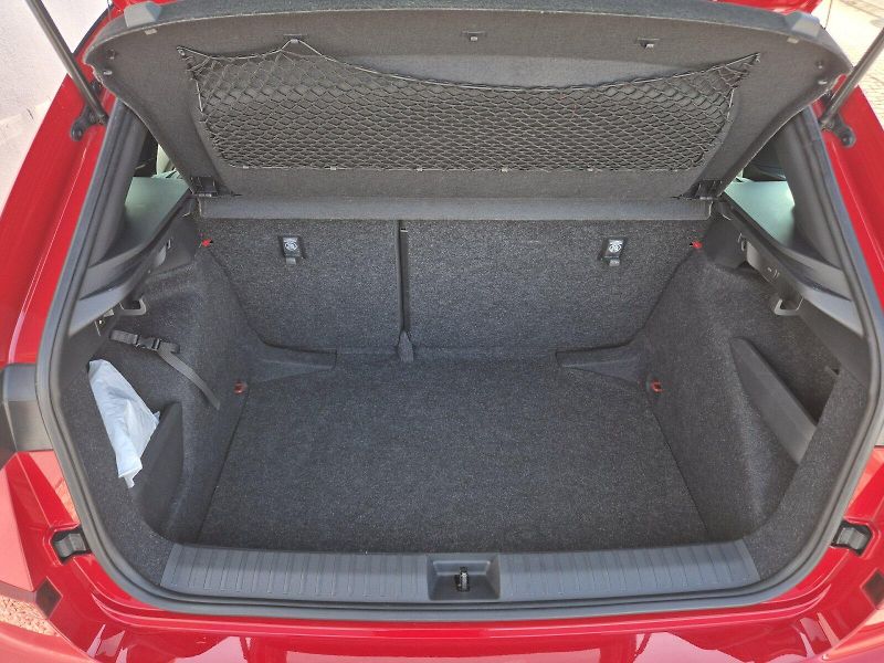 Škoda Kamiq (2025) Monte Carlo 1.0TSi 85kW 7°auto - fotka 15 z 30