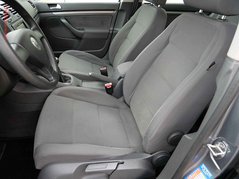 Volkswagen Golf (2006) 1.9 TDi 4x4, AC, temp. STK6 - fotka 9 z 16