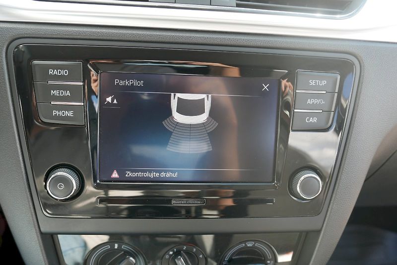 Škoda Rapid (2019) 1.0 TSI 70 kW M5° Ambition plu - fotka 7 z 21