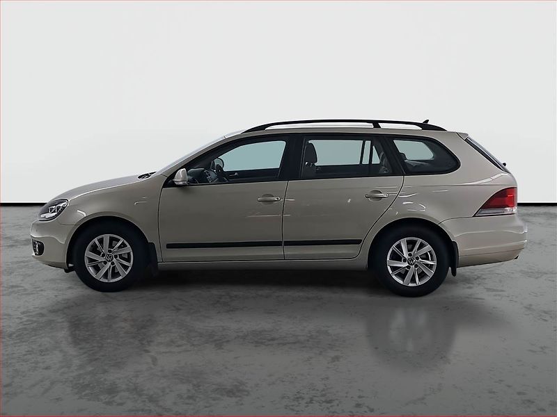 Volkswagen Golf (2012) 1.6 TDI, Xenony, Tempomat - fotka 3 z 15