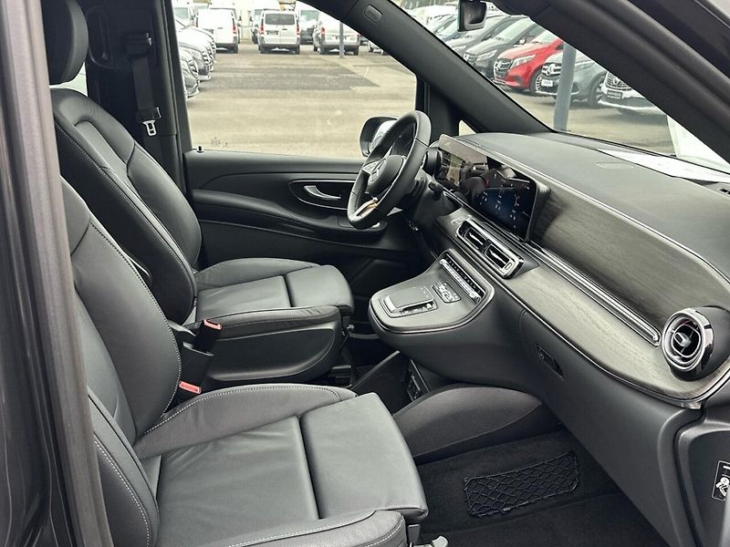 Mercedes-Benz Třídy V 300d 4M L Avant. AIRMATIC 360 - fotka 9 z 10