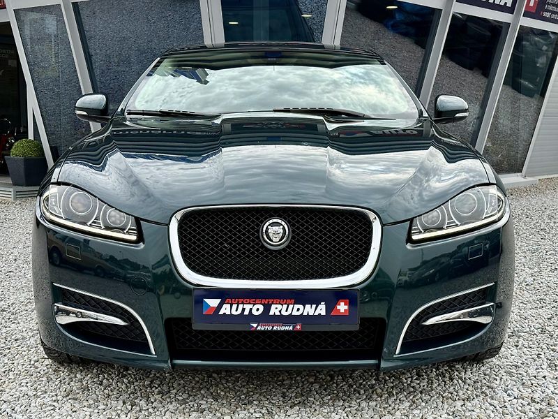 Jaguar XF 3,0 V6 S/C AWD REZERVACE - fotka 5 z 47