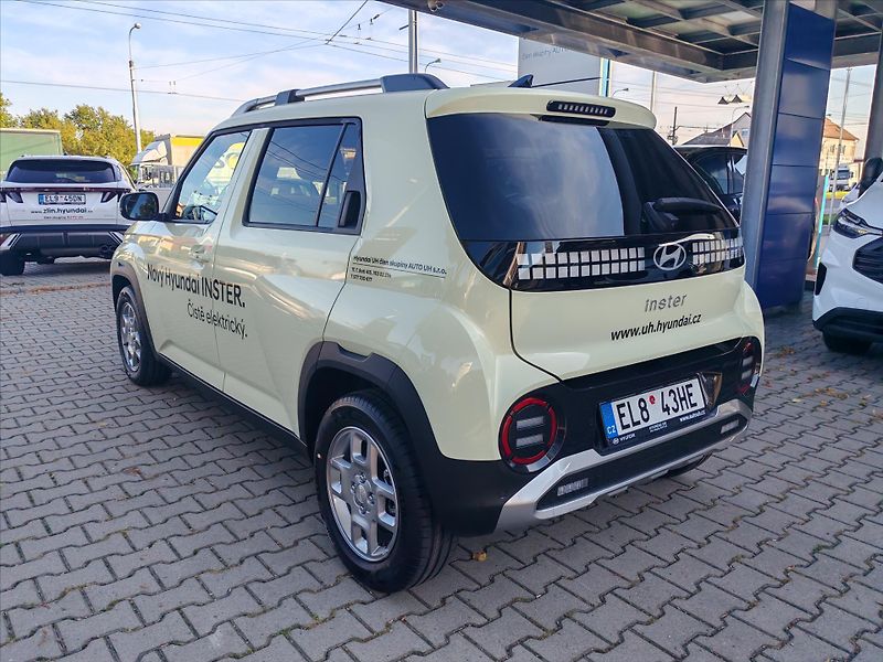 Hyundai INSTER 49 kWh PWR  STYLE TECHNOLOGY - fotka 3 z 18