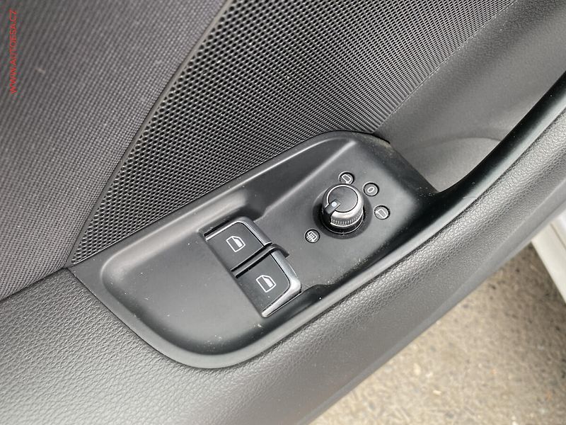 Audi A3 (2012) 1.4 TFSi, S-line, bixen - fotka 15 z 18