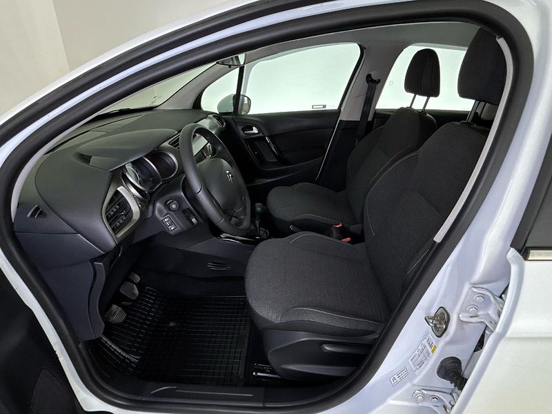 Citroën C3 Hatchback - fotka 7 z 26