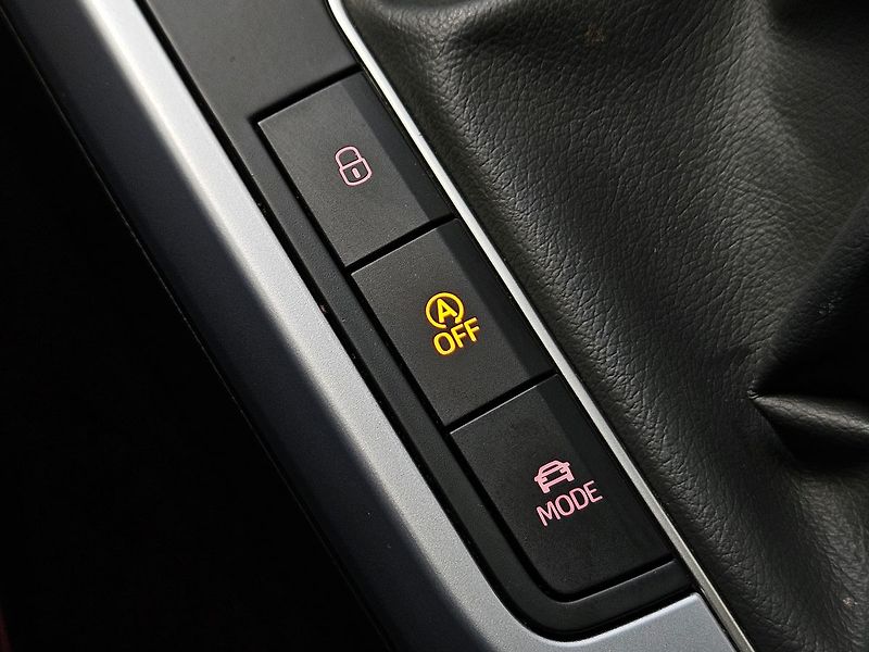 Seat Arona 1,0 TSI 81kW, FR, 1.maj., ČR - fotka 25 z 33