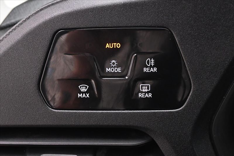 Volkswagen Caddy 2,0 TDI 90kW DSG Záruka až 5 l - fotka 25 z 28