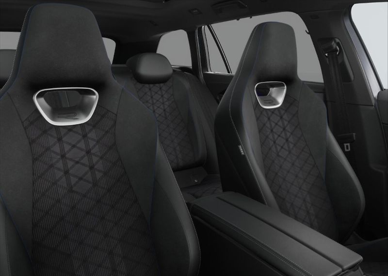 Volkswagen Passat (2026) 2,0 TDI 110kW 7DSG  R-Line Peo - fotka 4 z 5