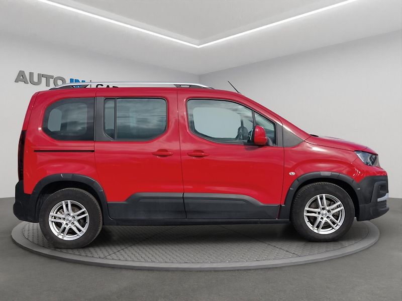 Peugeot Rifter (2019) ACTIVE 1.2 PureTech 81kW, ČR, - fotka 4 z 24