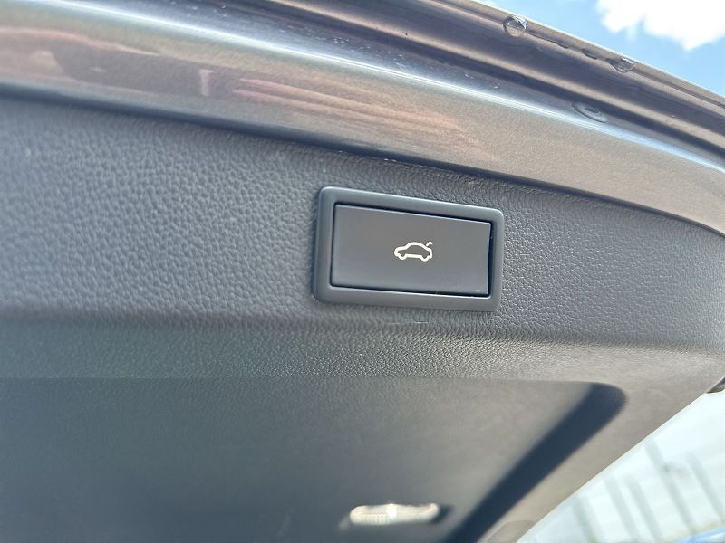 Škoda Superb (2023) Combi 2.0 TDI DSG Style - fotka 28 z 34
