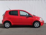 Toyota Yaris (2006) 1.0 VVT-i, po STK, dobrý stav - náhled 6