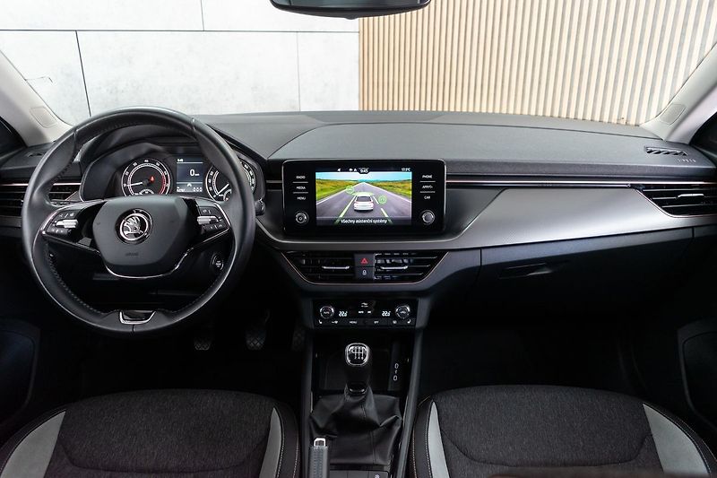 Škoda Scala 1.0 TSI STYLE PLUS*DPH*ČR* - fotka 7 z 39