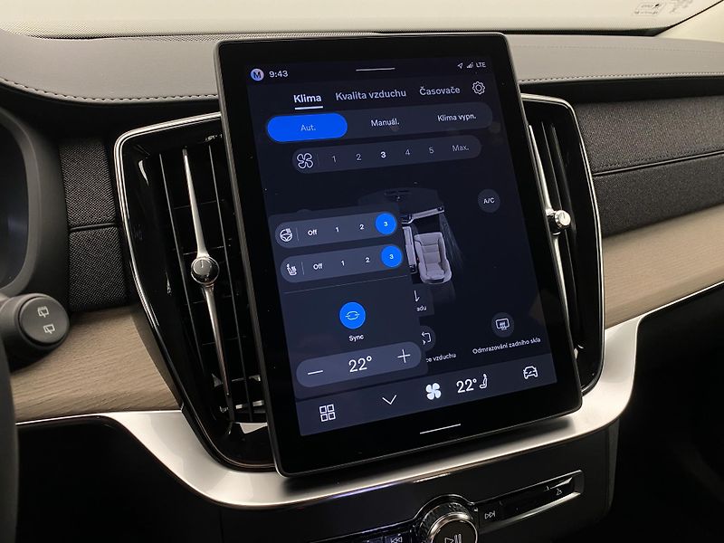 Volvo XC90 (2026) T8 AWD Plug-in BRIGHT PLUS 7m - fotka 44 z 70