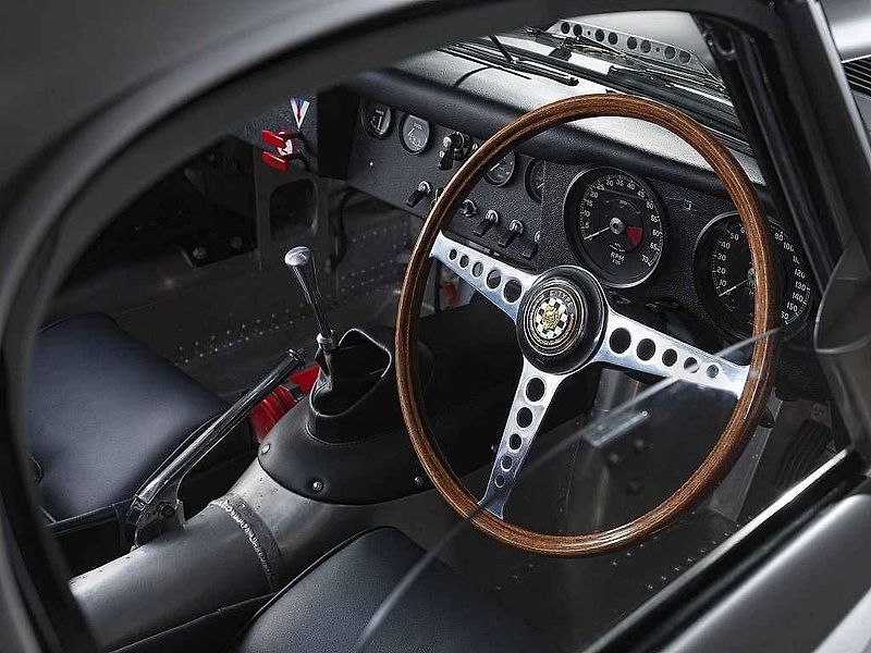 Jaguar E-Type Lightweight.