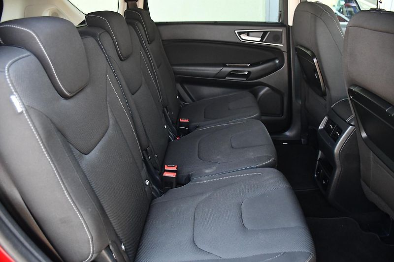 Ford S-MAX 2,0TDCi ČR 1.MAJITEL 140KW AT - fotka 16 z 53