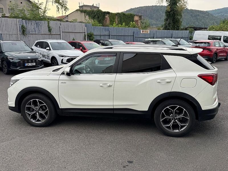 SsangYong Korando (2021) 1,5 TGDI (163k) e-XGI 4x4 6MT - fotka 7 z 37